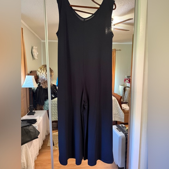 Lularoe Natalie Elegant Navy Jumpsuit EUC - Picture 4 of 5